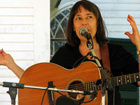 Lui at the Ashfield MA Fall Festival